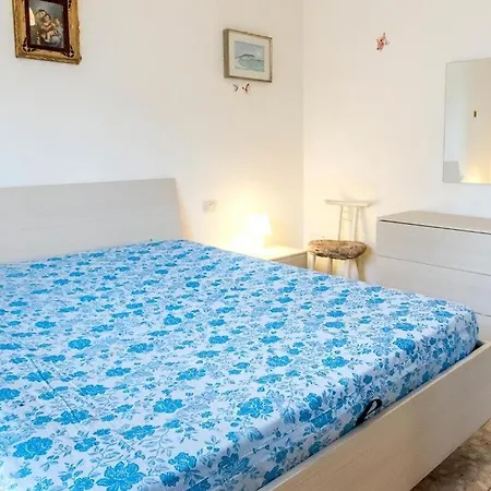 Trilocale Con Terrazzo A - S281