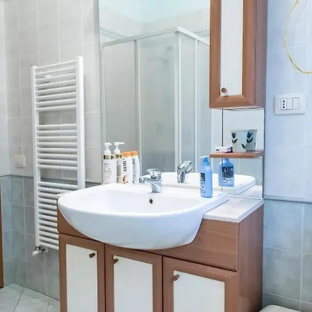 Trilocale Con Terrazzo A - S281 *